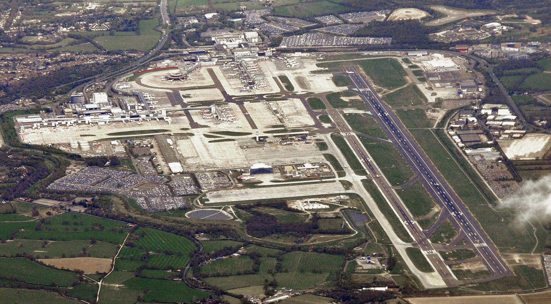 Gatwick Airport terminal and forecourt